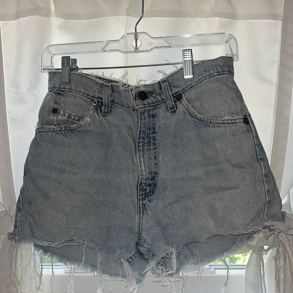 Levi Strauss & Co. 550 Light-wash denim shorts